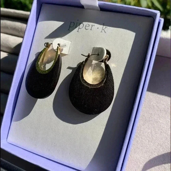 Piper- K Wooden Earrings - Picture 3 of 6